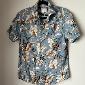 Denim & Flower Blue Tropical Leaf Print Button-Down Shirt